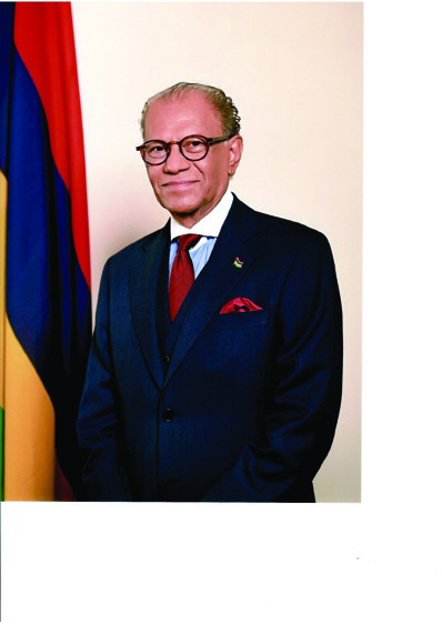 Dr the Hon Navinchandra Ramgoolam, GCSK, FRCP